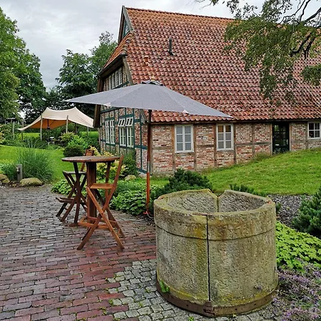 Nordenholzer Hofhotel ホテル