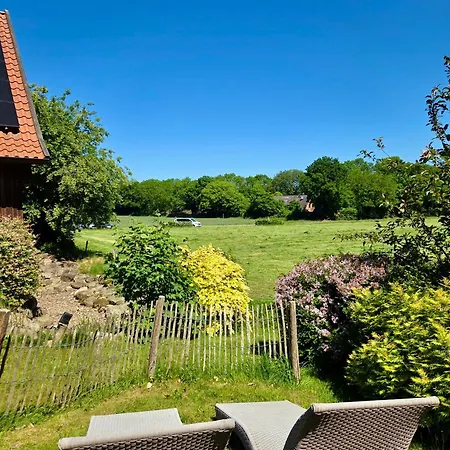 Nordenholzer Hofhotel Отель Hude (Oldenburg)