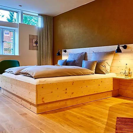 Nordenholzer Hofhotel Hotel